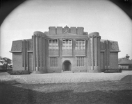 43131 Gezicht op het Anatomisch Instituut (Bekkerstraat 141) van de Rijks Veeartsenijschool te Utrecht.